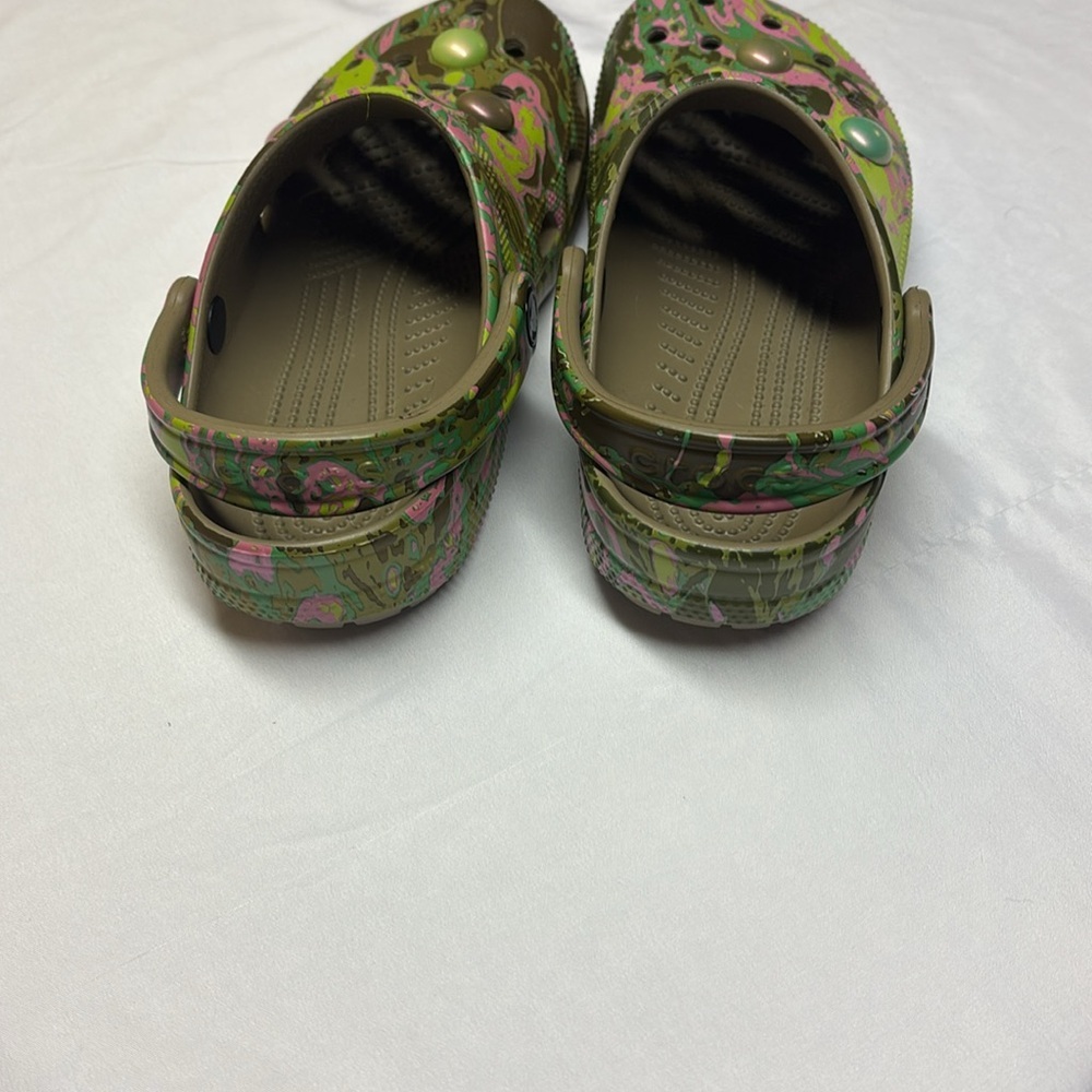 Crocs - Picture 4 of 5